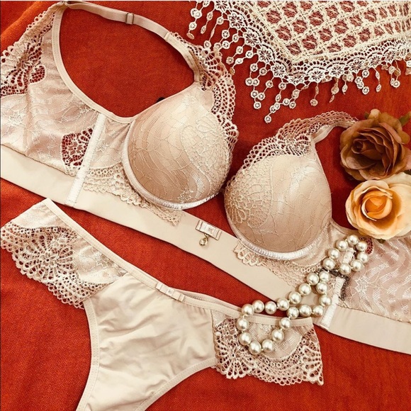 High quality Brazilian push-up bra and panty - Picture 2 of 11